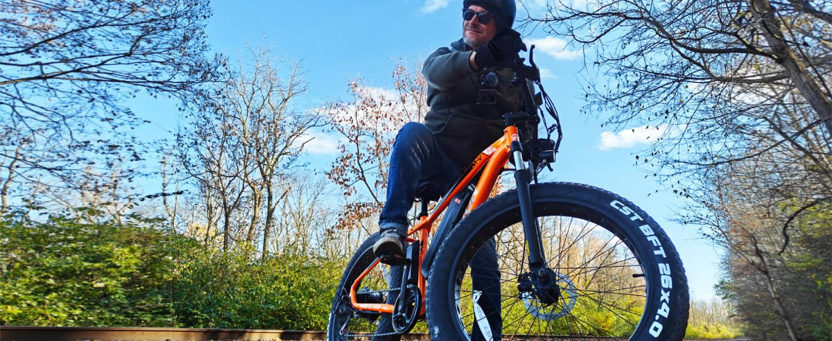 M26-2 Pro Electric Fat Bike 25km/h – 250W Motor 48V 13Ah 624Wh Removable Battery 26" × 4" Fat Tyres 7-Speed